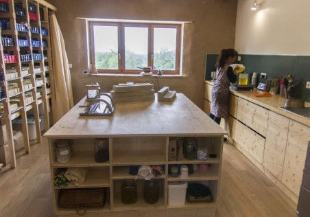 Dans l'atelier ce matin : la magie de la saponification à froid