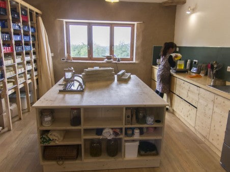 Dans l'atelier ce matin : la magie de la saponification à froid