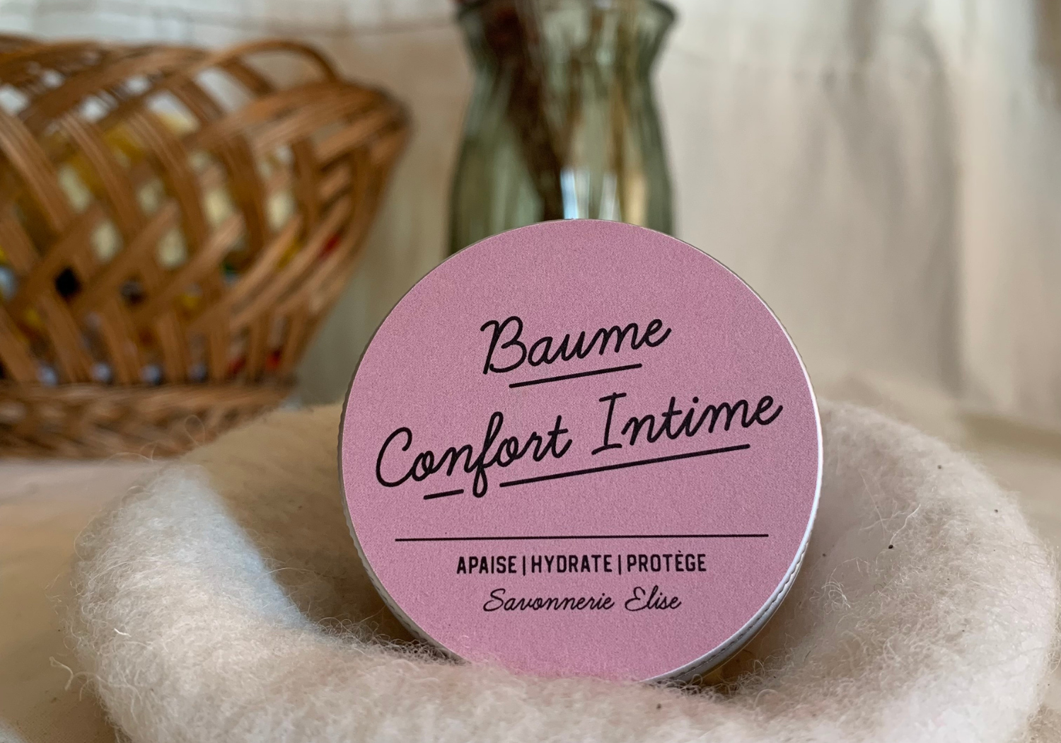 Pourquoi la vulve a (elle aussi) besoin de son baume ? Le guide du confort intime au naturel