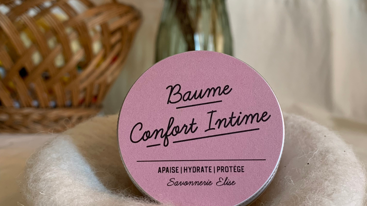 Pourquoi la vulve a (elle aussi) besoin de son baume ? Le guide du confort intime au naturel