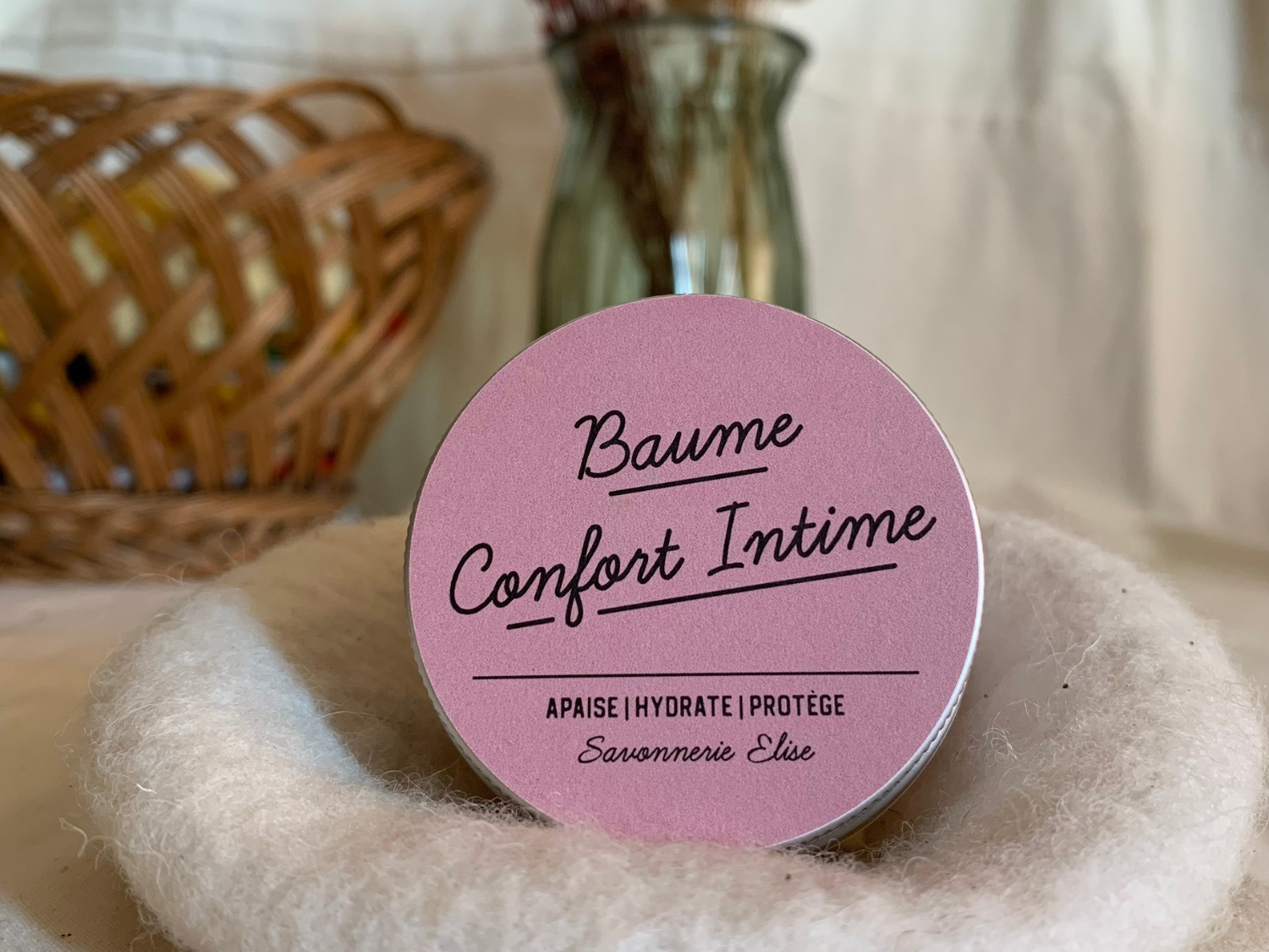 Pourquoi la vulve a (elle aussi) besoin de son baume ? Le guide du confort intime au naturel