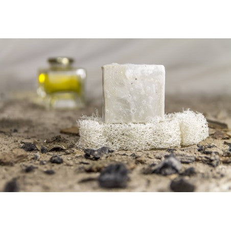 Un savon doux pour faire la vaisselle sans gants